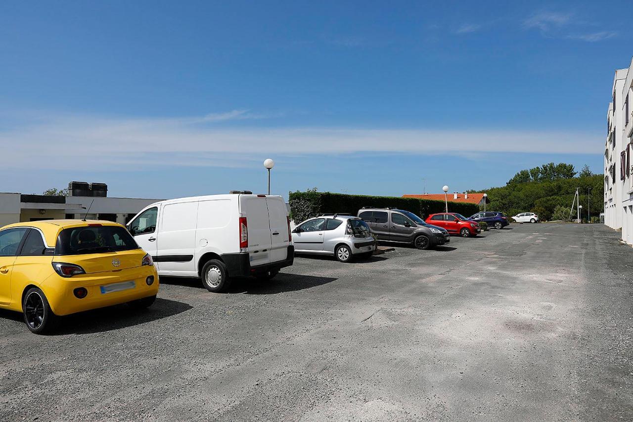 Appartement Proche Plage-Beach-Playa Avec Parking Et Wifi Hendaye Bagian luar foto